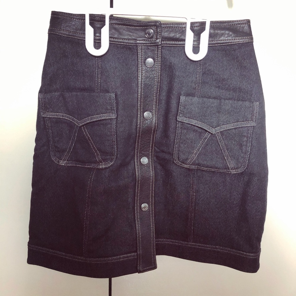 New with tag Max&Co denim skirt